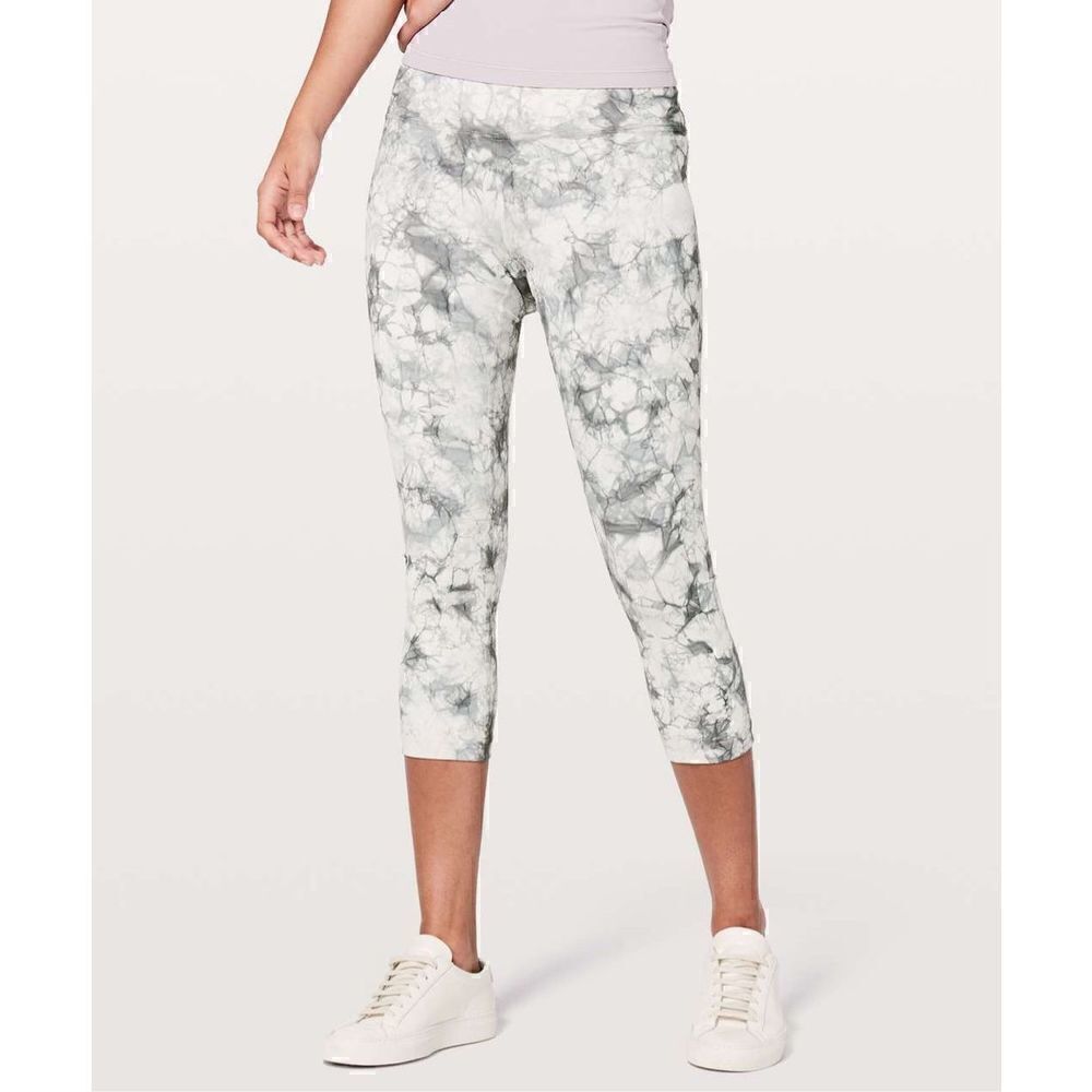 Womens Lululemon Wunder Under Crop